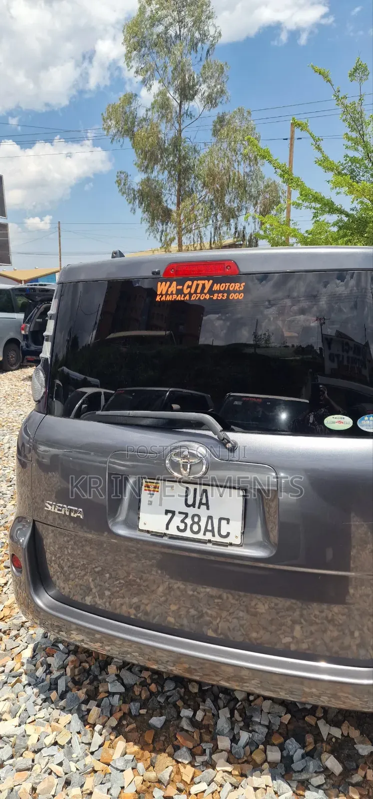 New Toyota Sienta 2010 Gray