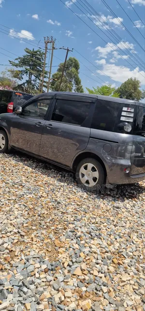 New Toyota Sienta 2010 Gray