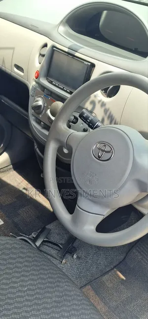 New Toyota Sienta 2010 Gray