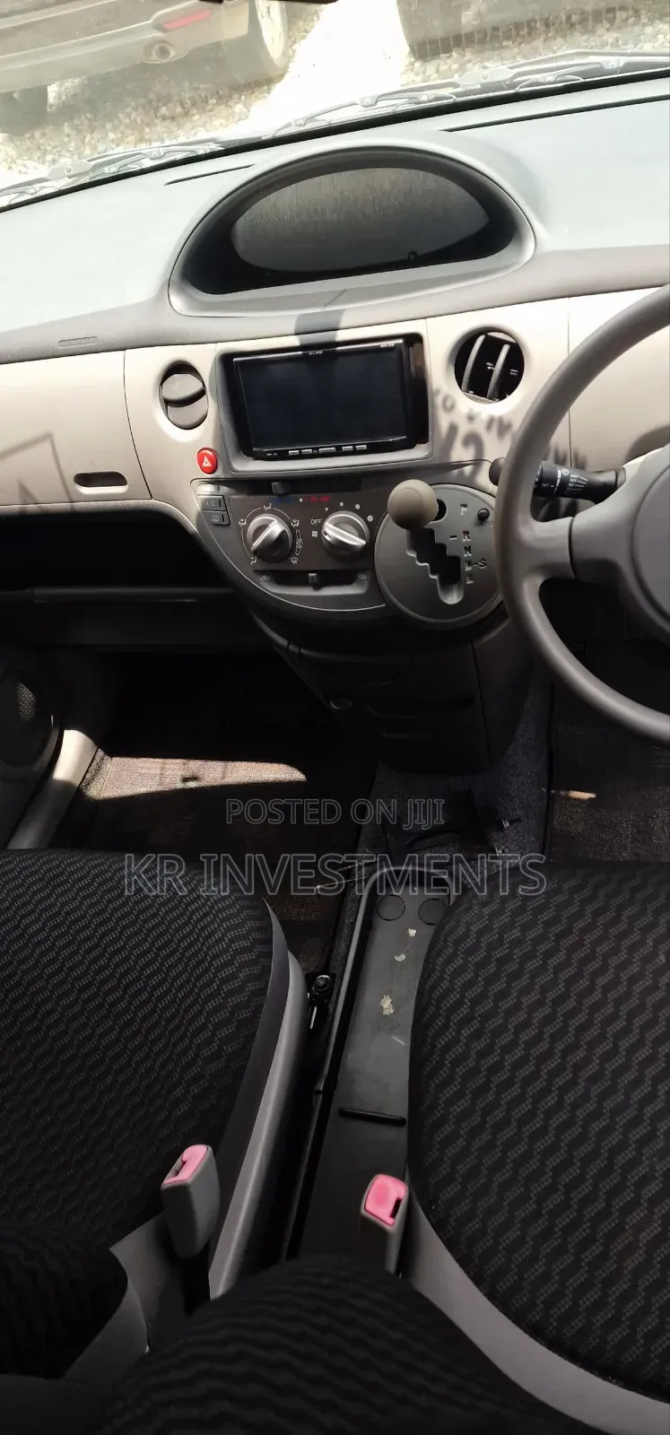 New Toyota Sienta 2010 Gray