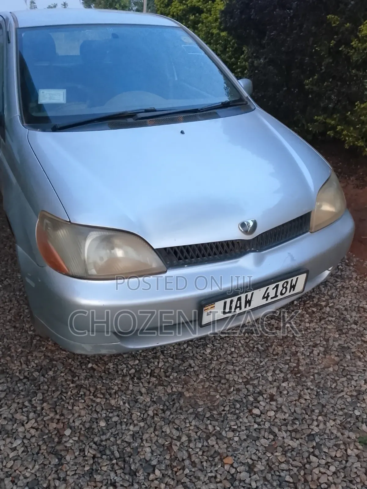 Toyota Platz 2005 Silver