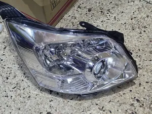 Toyota Noah 2008 - 2009 Headlamp ( Brand New)