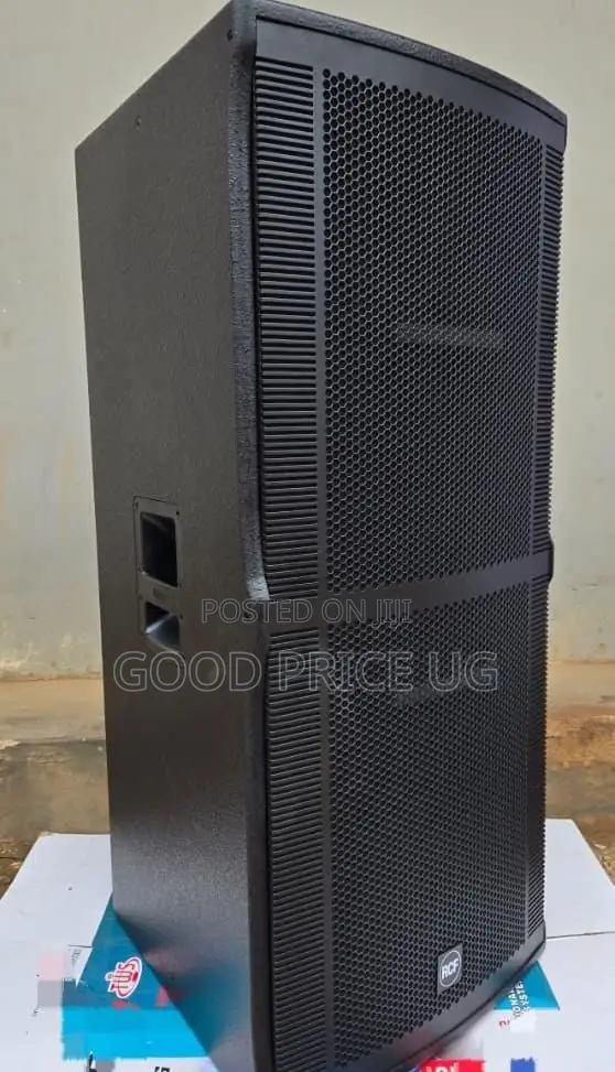RCF v 45 Dual 15-Inch Passive Two-Way Full-Range Loudspeaker System