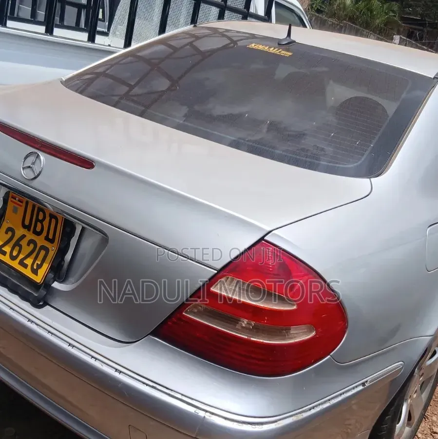 Mercedes-Benz E240 2006 Silver