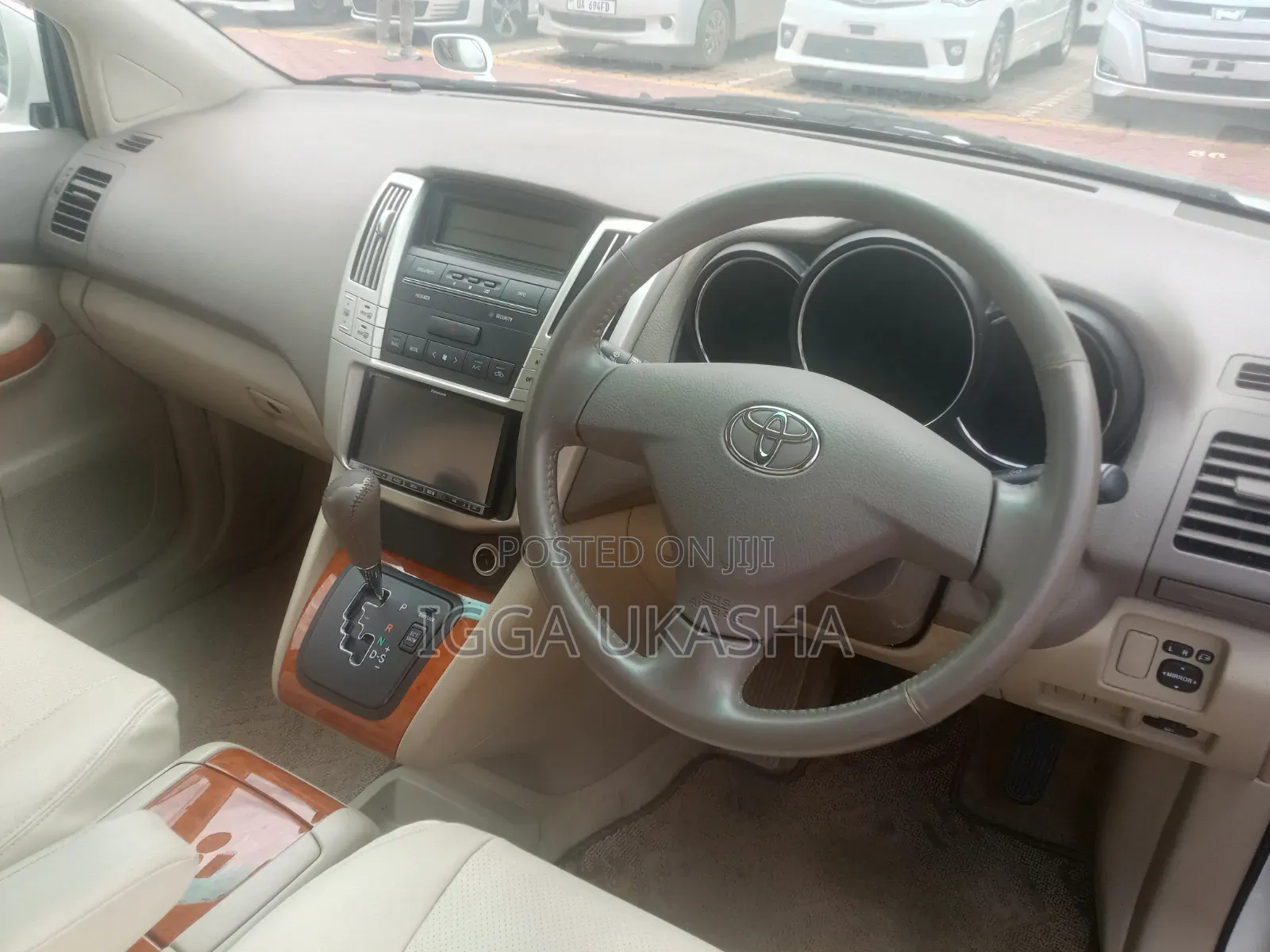 Toyota Harrier 2011 White