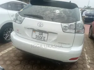 Toyota Harrier 2011 White