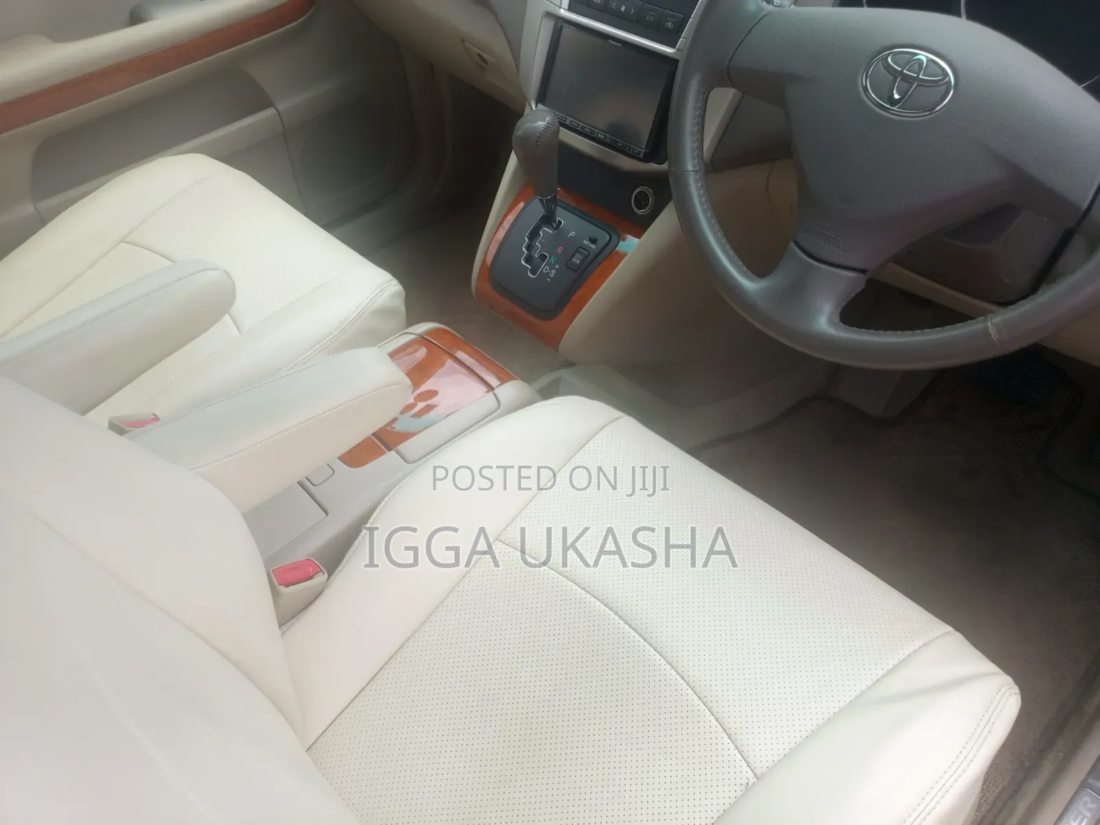 Toyota Harrier 2011 White