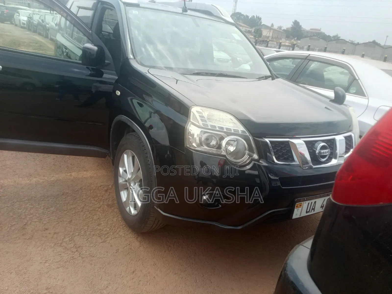 Nissan X-Trail 2012 Black