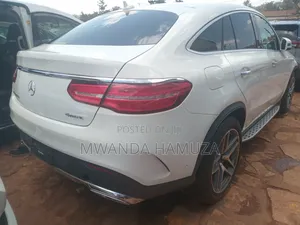 Mercedes-Benz GLE-Class 2018 White