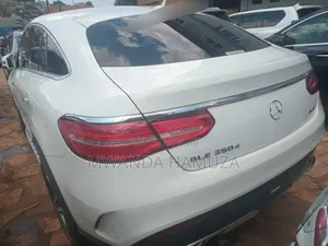 Mercedes-Benz GLE-Class 2018 White
