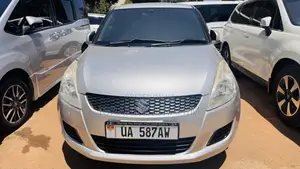 Suzuki Swift 2012 Silver