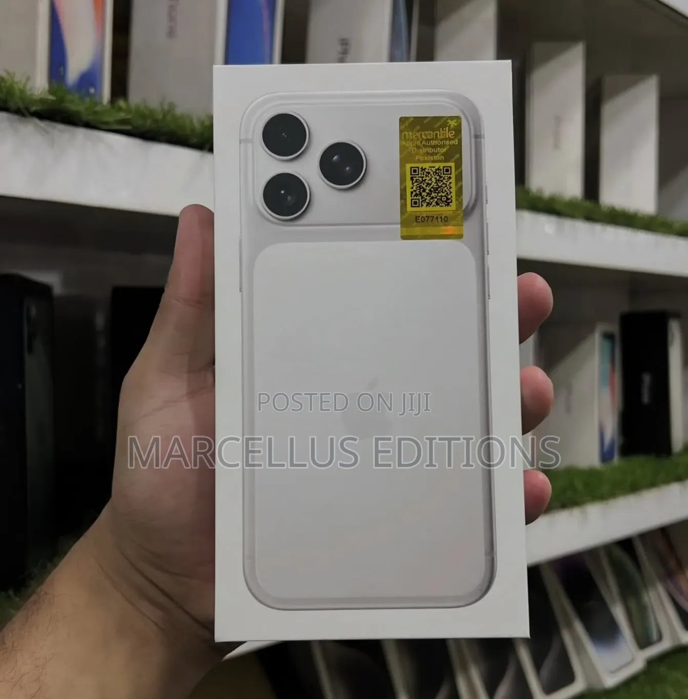 New Apple iPhone 17 Pro Max 256 GB Silver