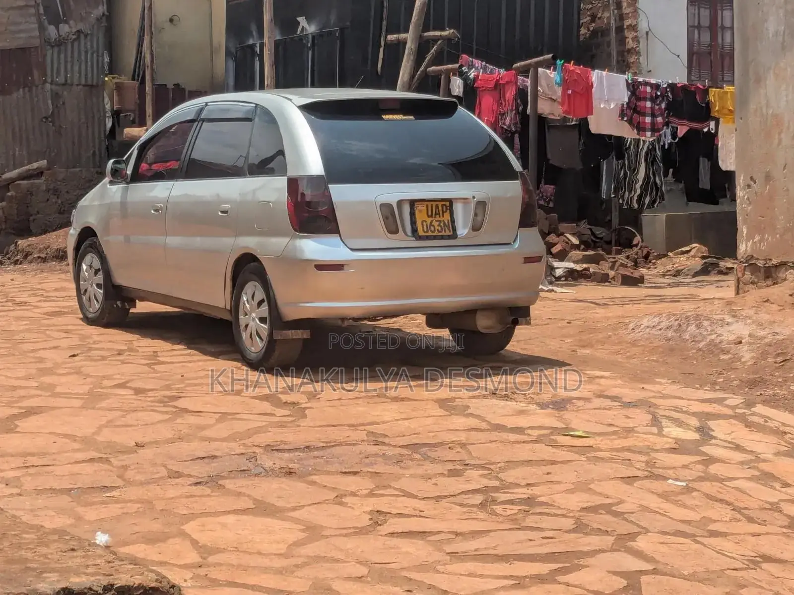 Toyota Nadia 2000 Silver