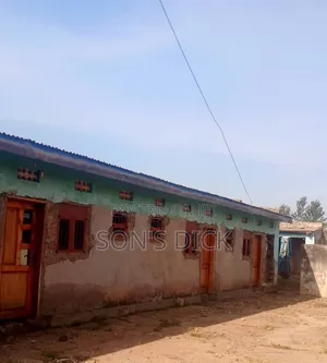 10bdrm House in Fred, Bugiri for sale