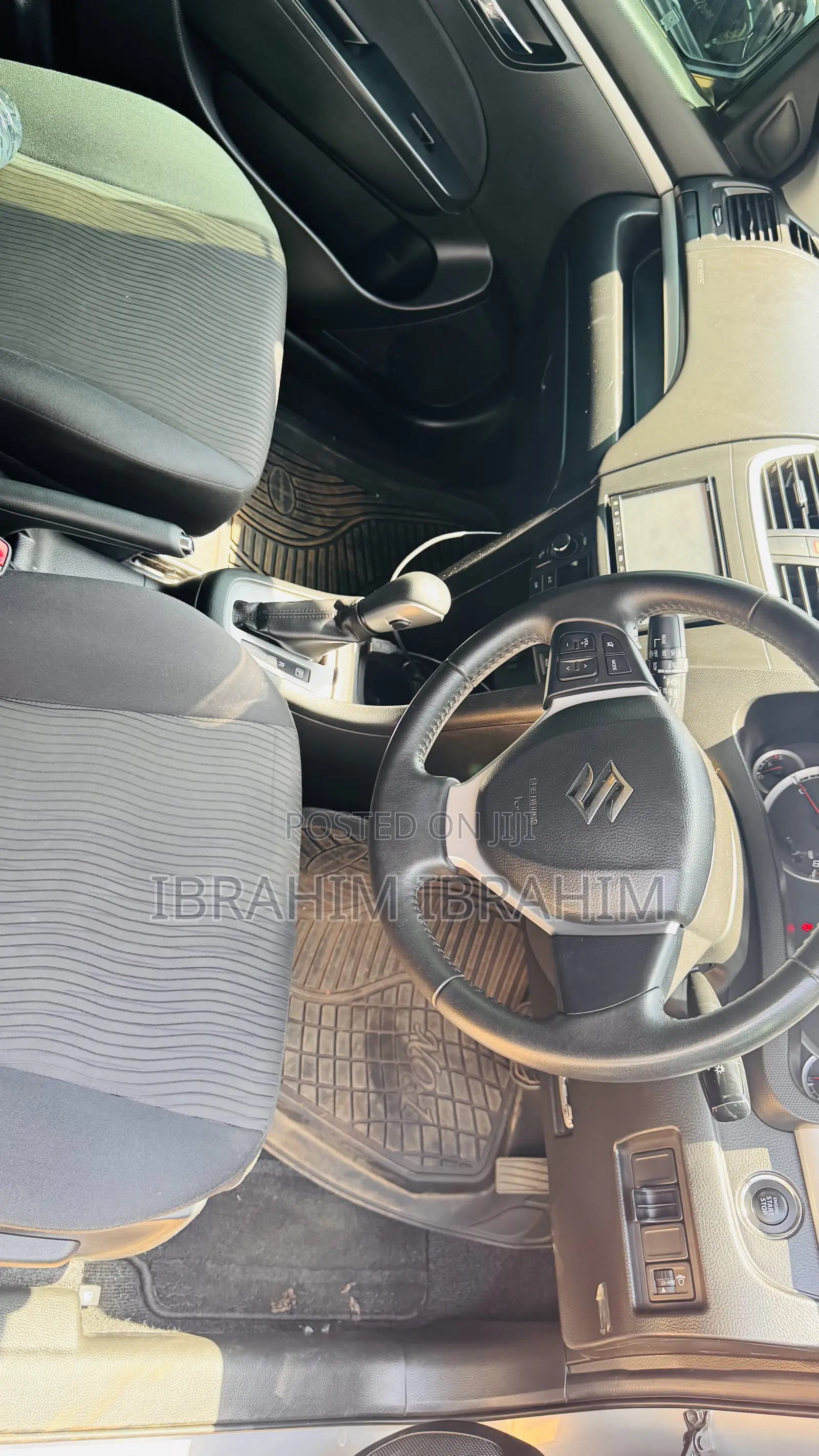 Suzuki Swift 2012 Silver