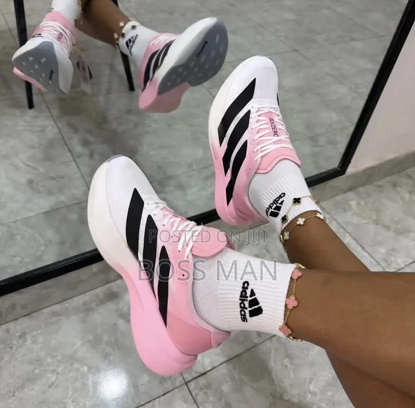 Brand Sneskers