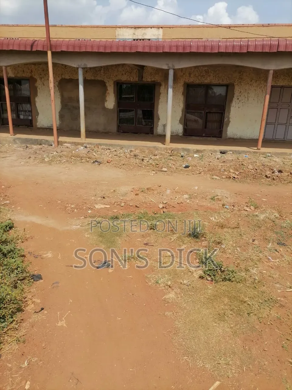 10bdrm House in Fred, Bugiri for sale