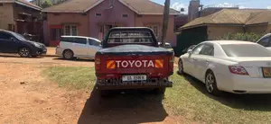 Toyota Hilux 2008 Red