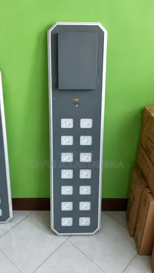 12-Eye Solar LED Security Light With Integrated Charging Panel