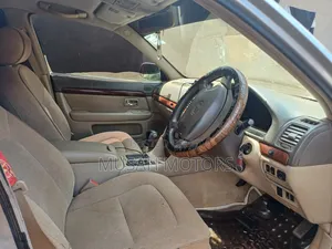 Toyota Progress 2.5 RWD 2005 Silver