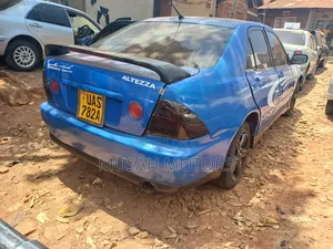 Toyota Altezza 2004 Blue