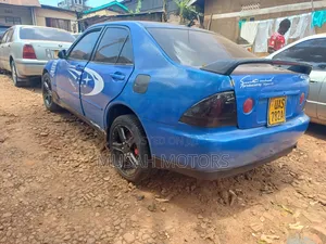 Toyota Altezza 2004 Blue