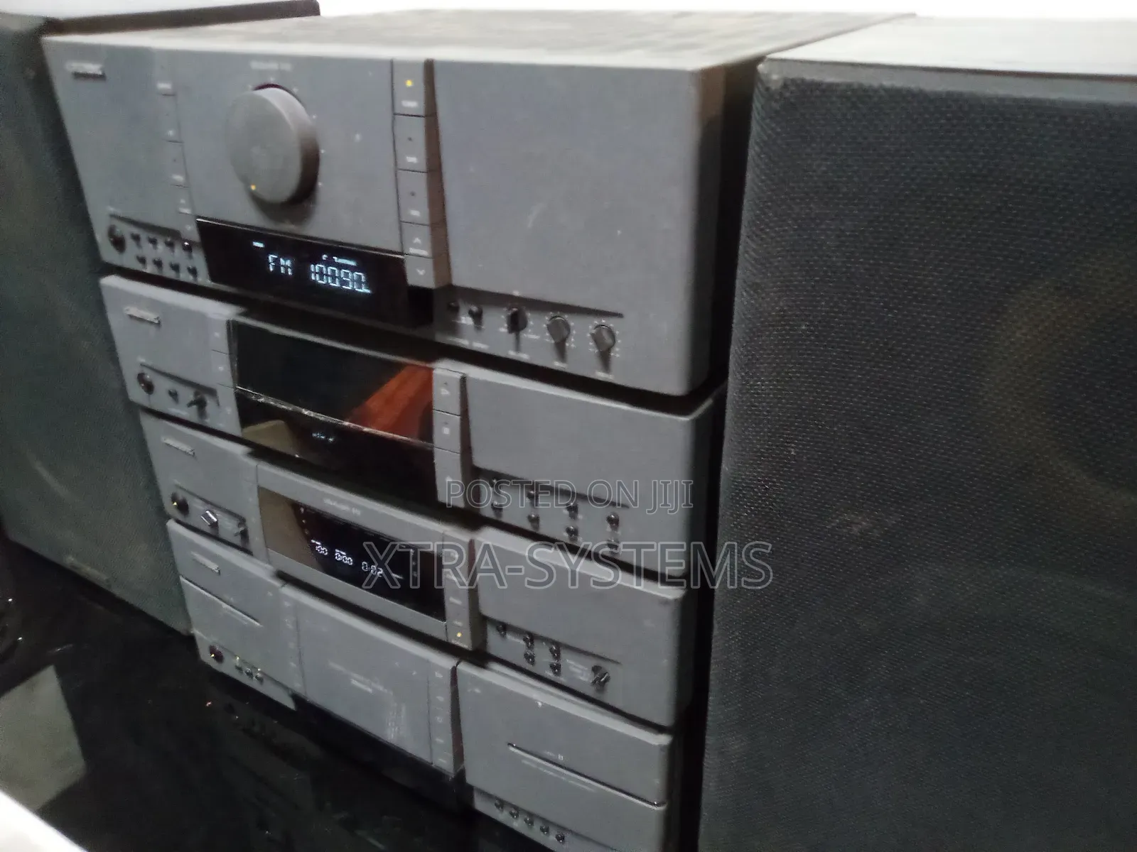Vintage Grundig 210 Series HiFi Midi Home Theater System With Speakers