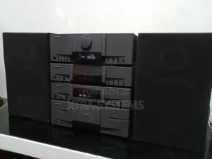 Vintage Grundig 210 Series HiFi Midi Home Theater System With Speakers