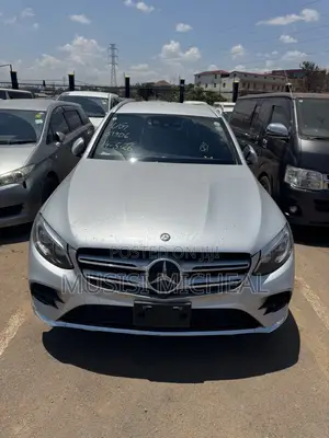 Mercedes-Benz GLC-Class 2017 Silver