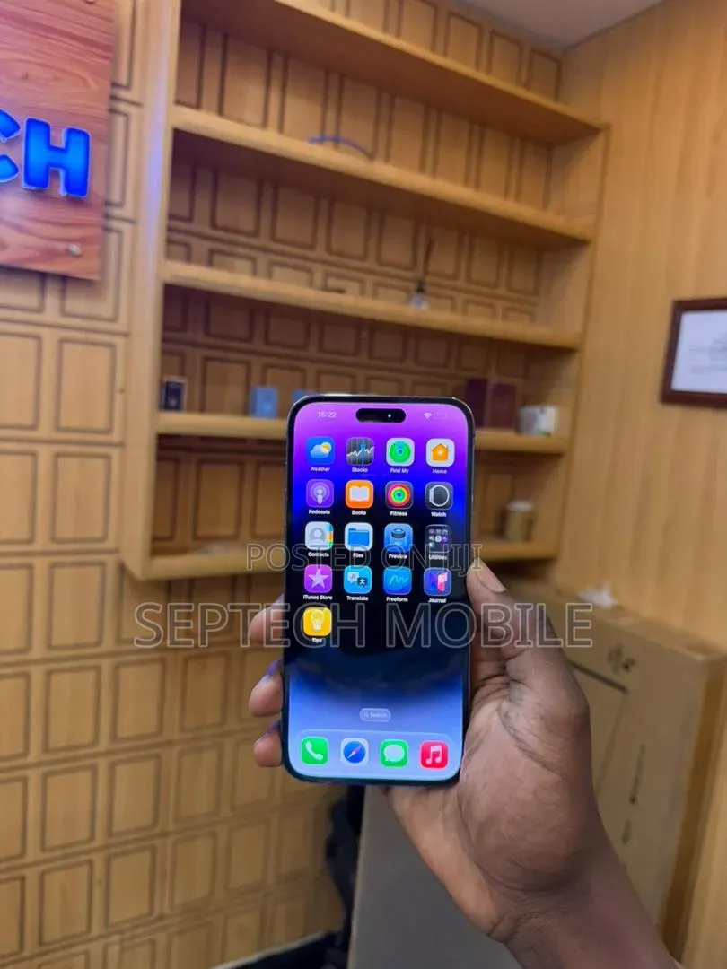 New Apple iPhone 14 Pro Max 128 GB Purple
