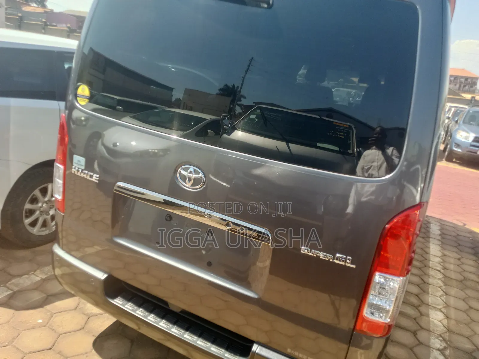 Toyota Hilux 2020 Gray