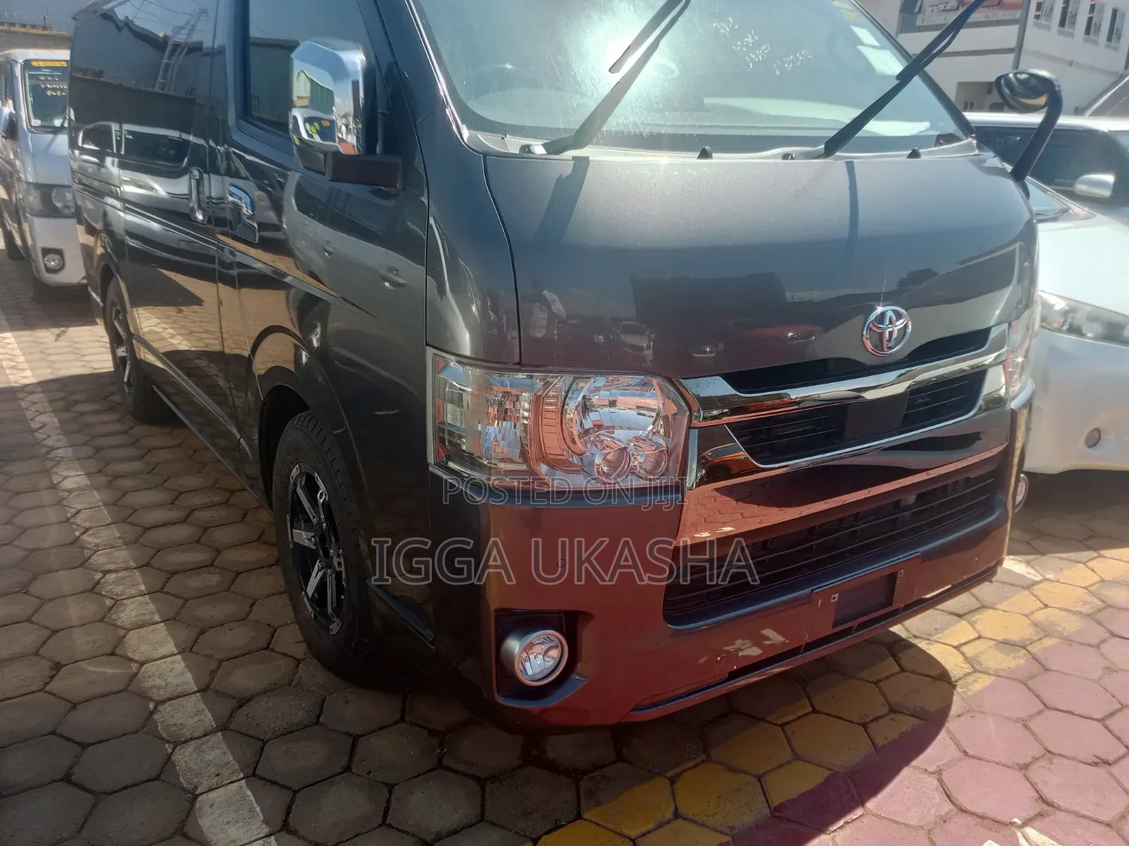 Toyota Hilux 2020 Gray