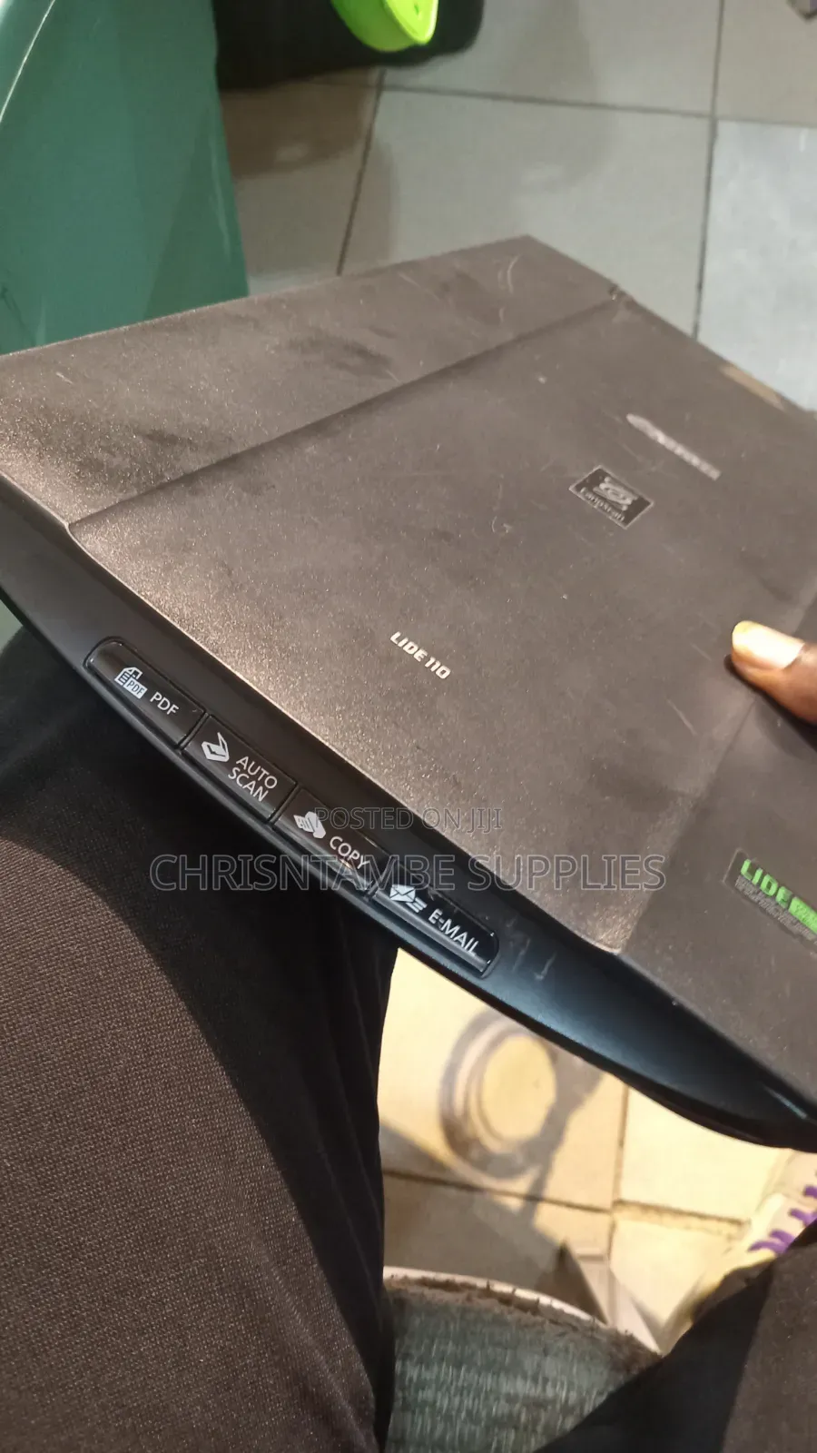 Canon CanoScan LiDE 110 Scanner
