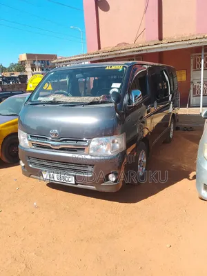 Toyota HiAce 2013 Grey