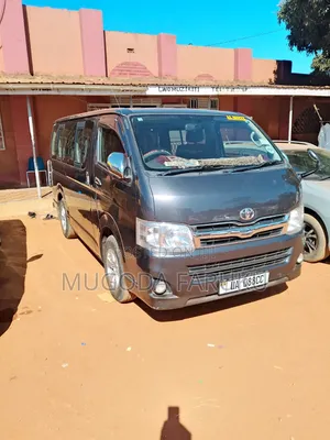 Toyota HiAce 2013 Grey