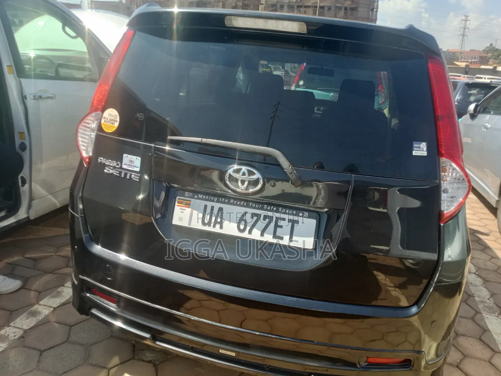 Toyota Passo Sette 2011 Black