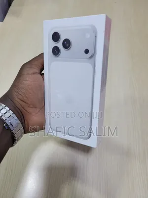 New Apple iPhone 17 Pro Max 512 GB Silver