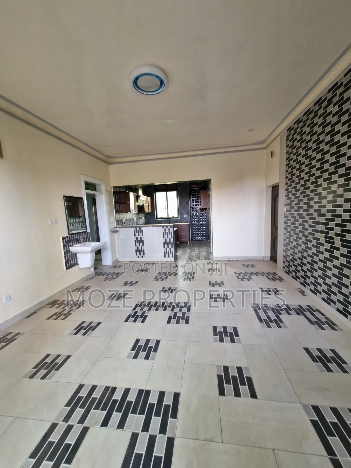 2bdrm Apartment in Kyaliwajala Nabwojo, Central Division for rent