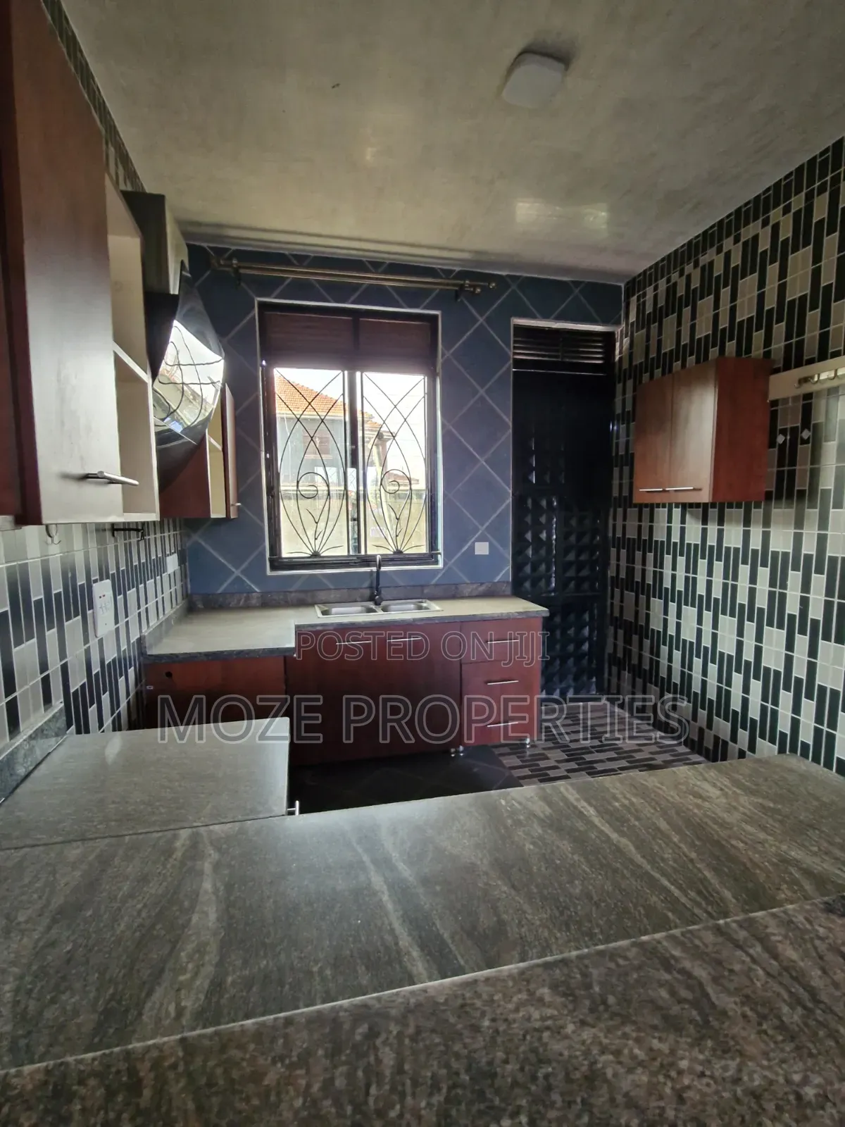 2bdrm Apartment in Kyaliwajala Nabwojo, Central Division for rent