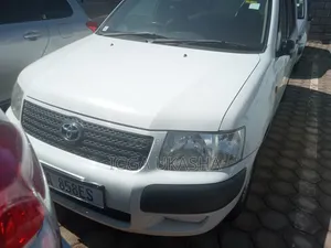 Toyota Succeed 2011 White
