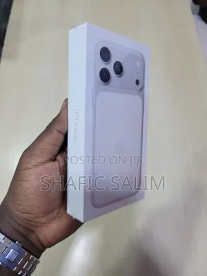 New Apple iPhone 17 Pro Max 1 TB Silver