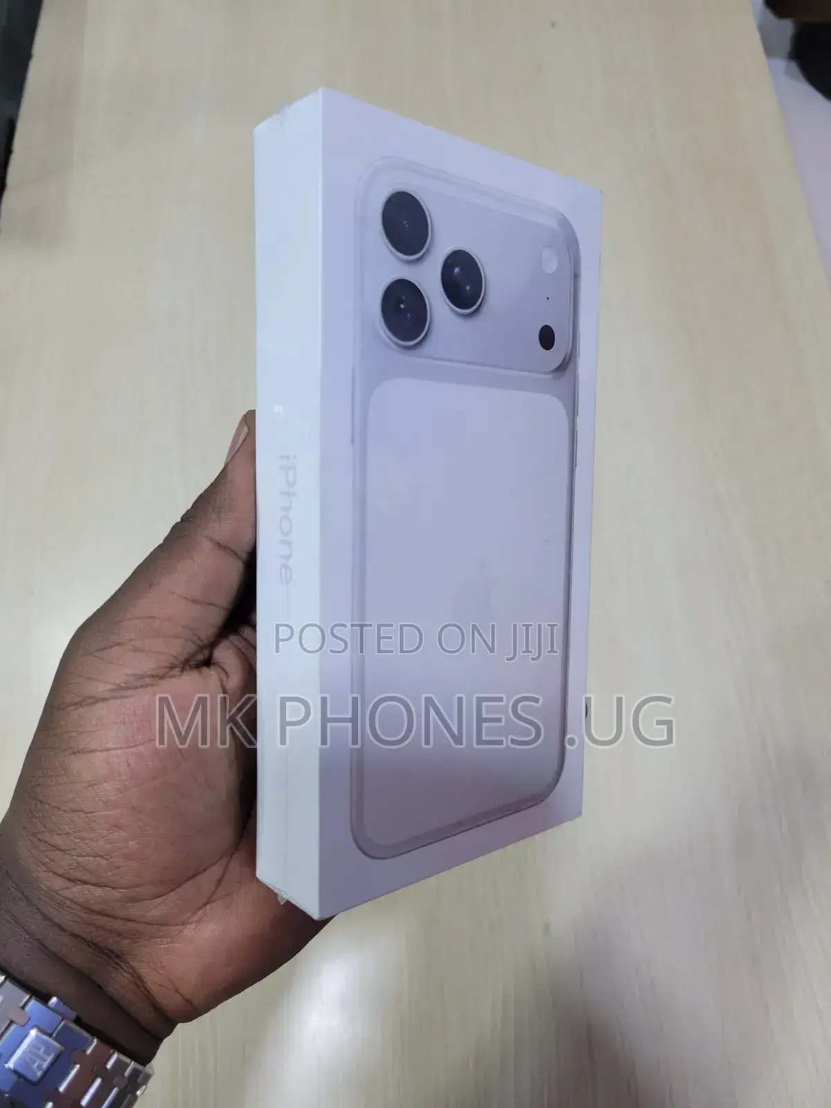 New Apple iPhone 17 Pro Max 1 TB Silver