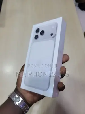 New Apple iPhone 17 Pro Max 1 TB Silver