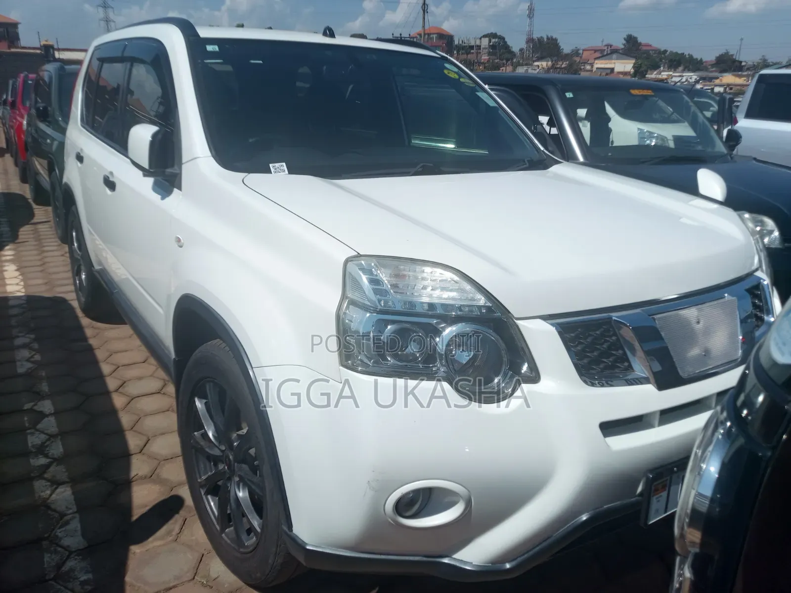 Nissan X-Trail 2011 White