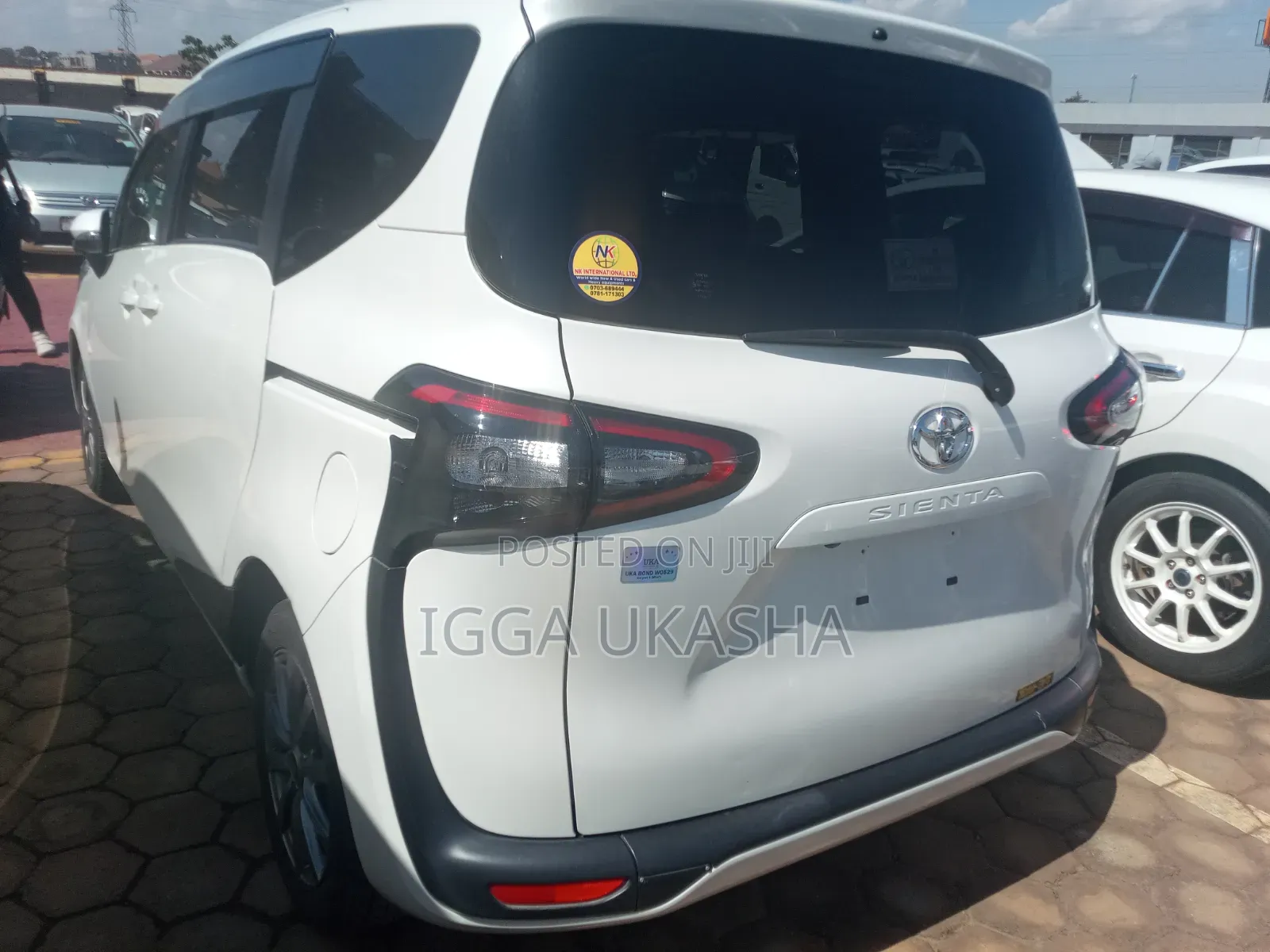 Toyota Sienta 2015 White