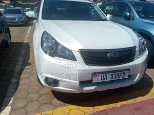 Subaru Outback 2012 White