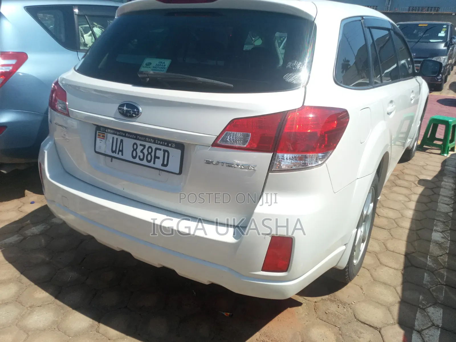 Subaru Outback 2012 White