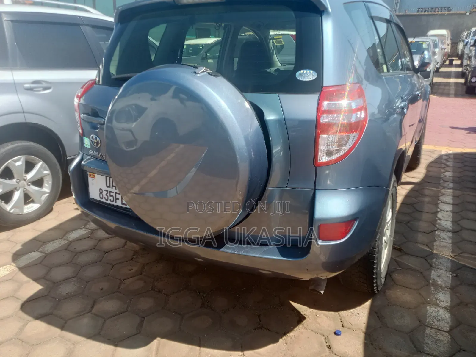 Toyota RAV4 2011 Blue