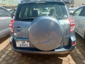Toyota RAV4 2011 Blue