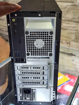 Desktop Computer Dell OptiPlex 3050 8GB Intel Core i5 HDD 500GB